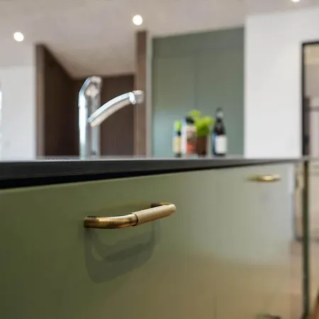 Bv323-blavand-gl-hovej-2-b * Blåvand